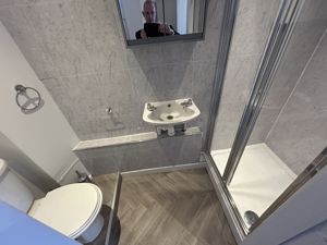 Photo 40- click for photo gallery